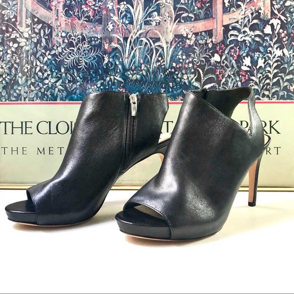 Via Spiga NWOT “Nariah” platform peep toe heel